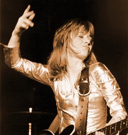 Suzie Quatro